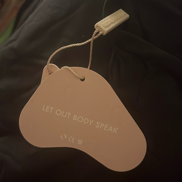 ALGALAROUND Women Double Lined Long Sleeve Bodysuits Cut out Mock Neck - Picture 4 of 5